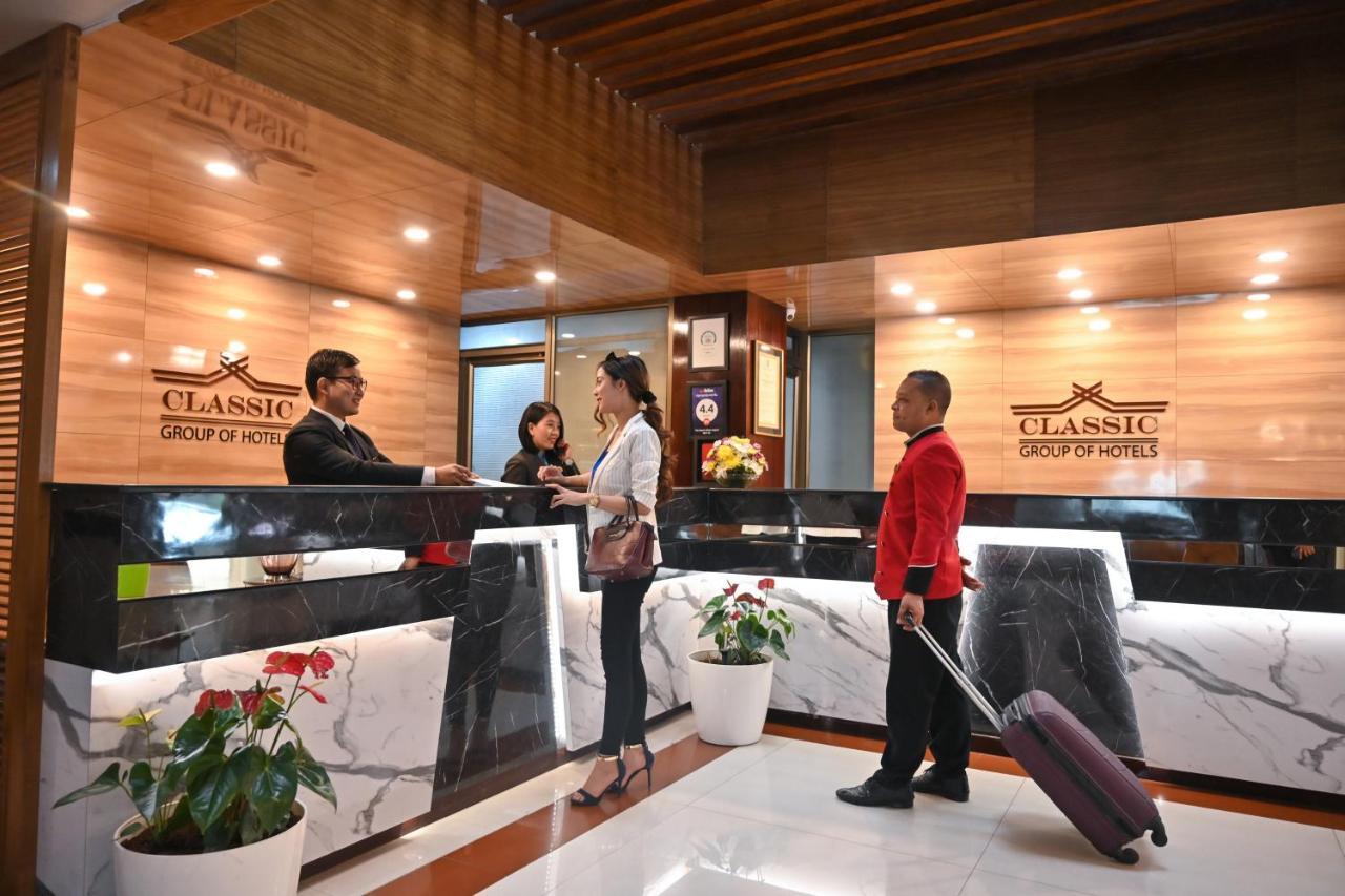 The Classic Hotel インパール エクステリア 写真